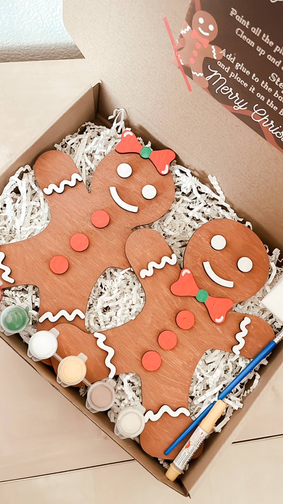 Paintable Gingerbread Man Cookies - DIY Kids Christmas Kit