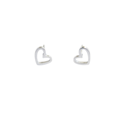 Bambu Grace | Heart Studs