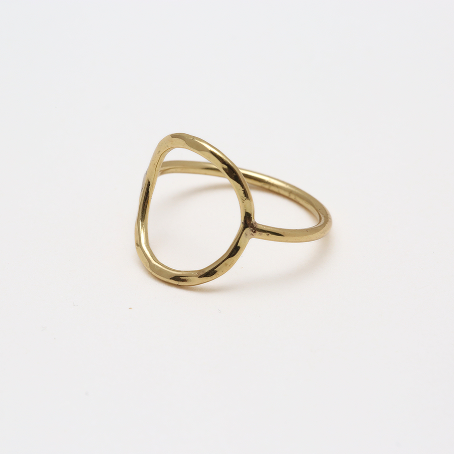 Oval Hammered Band Ring- Bambu