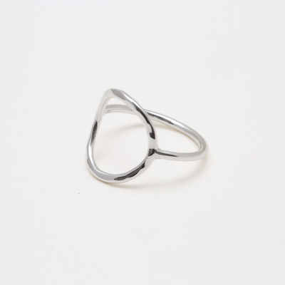 Oval Hammered Band Ring- Bambu